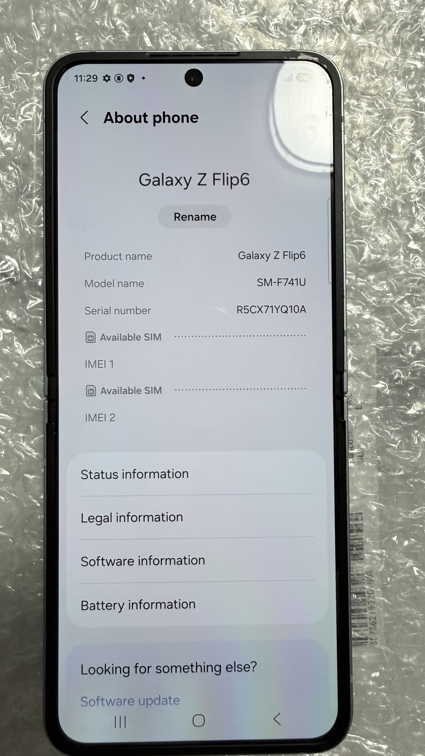 Samsung Galaxy Z Flip6 256GB Blue — Desbloqueado — Grado A - Imagen 3