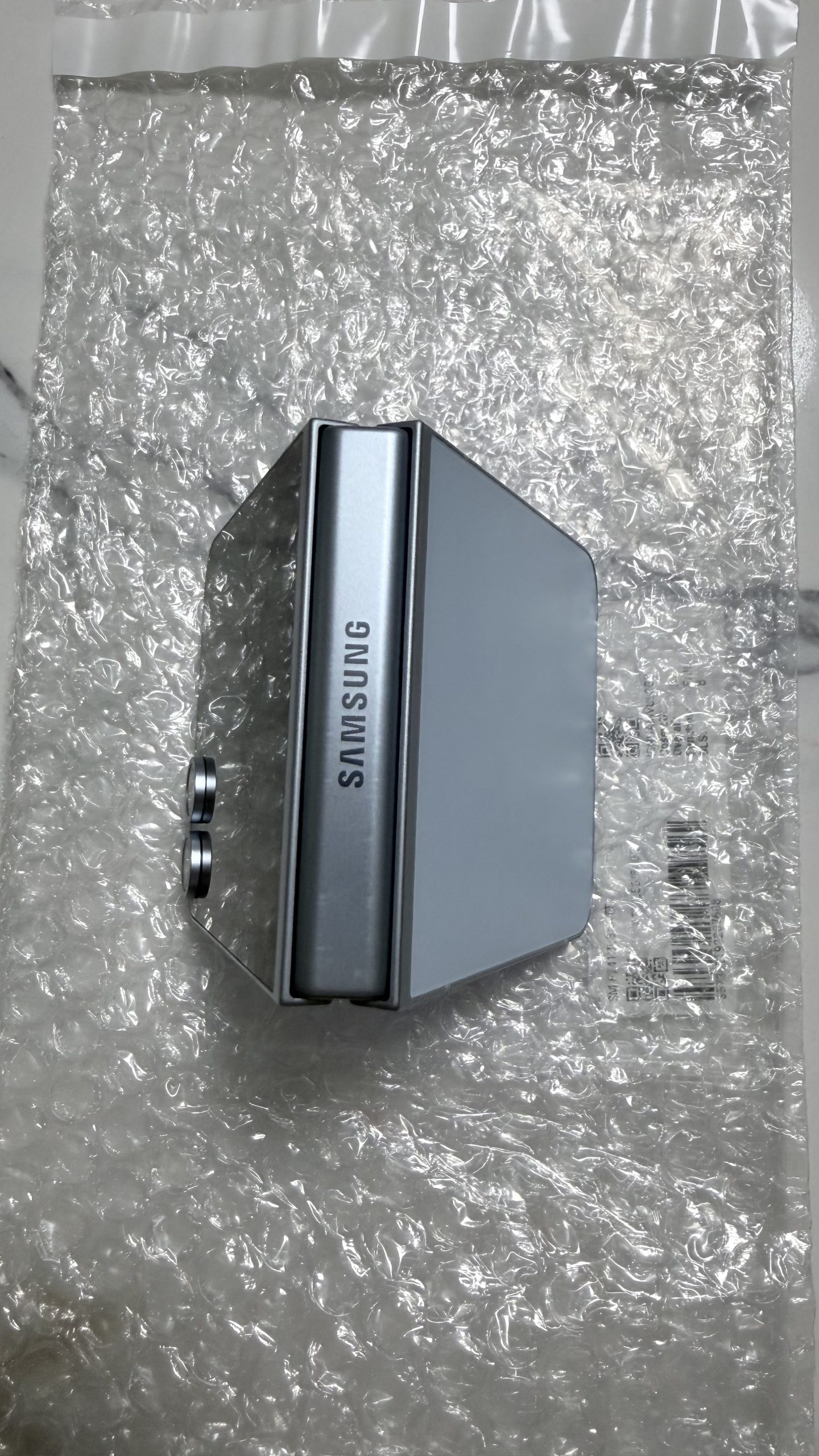 Samsung Galaxy Z Flip6 256GB Blue — Desbloqueado — Grado A - Imagen 7