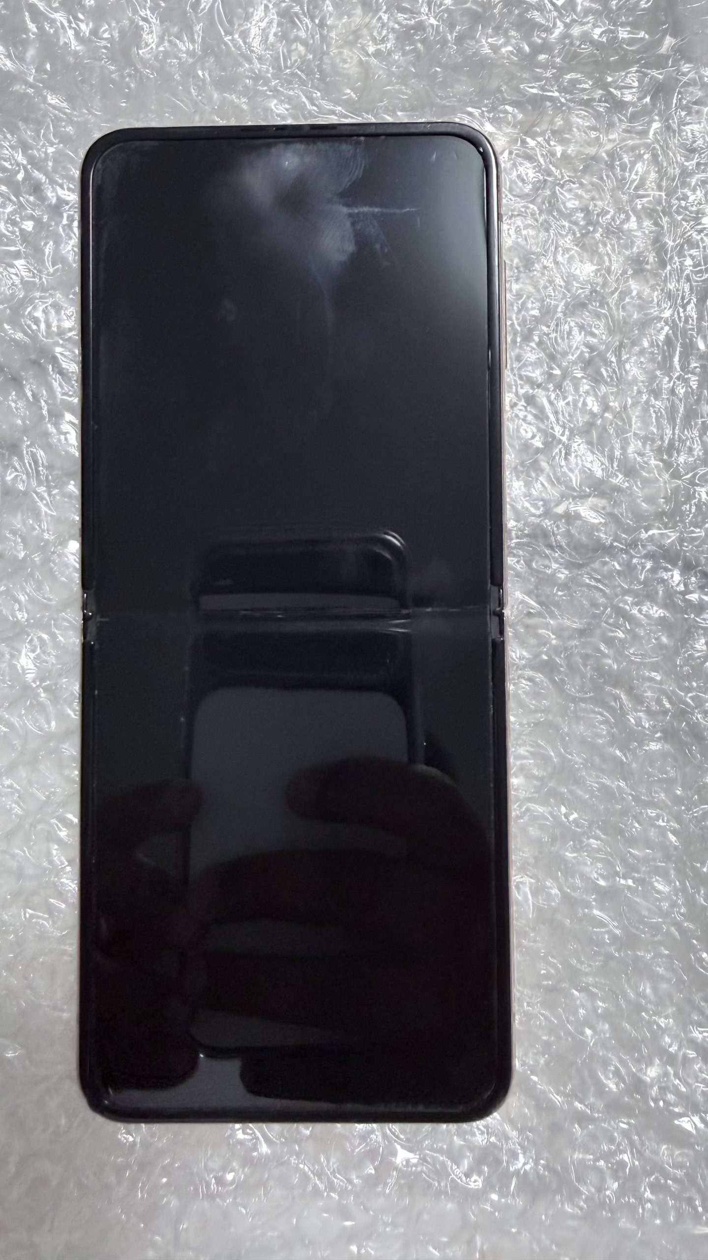 Samsung Galaxy Z Flip4 512GB Pink Gold — Desbloqueado — Grado C