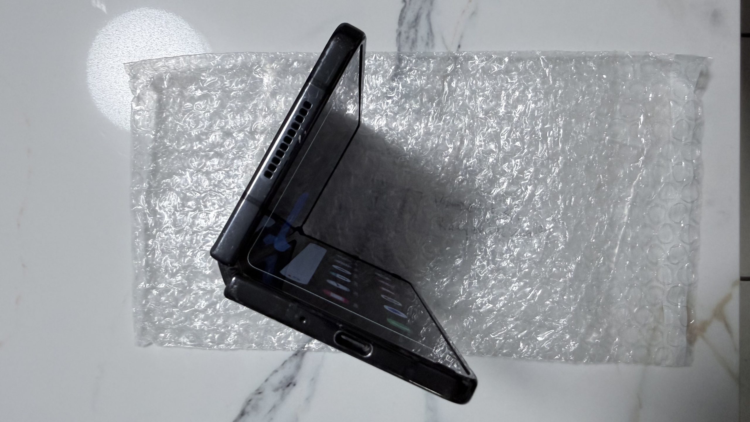 Samsung Galaxy Z Fold4 1TB Phantom Black — Desbloqueado — Grado C (línea en pantalla interna) + Galaxy Watch4 Classic 46mm de REGALO - Imagen 18