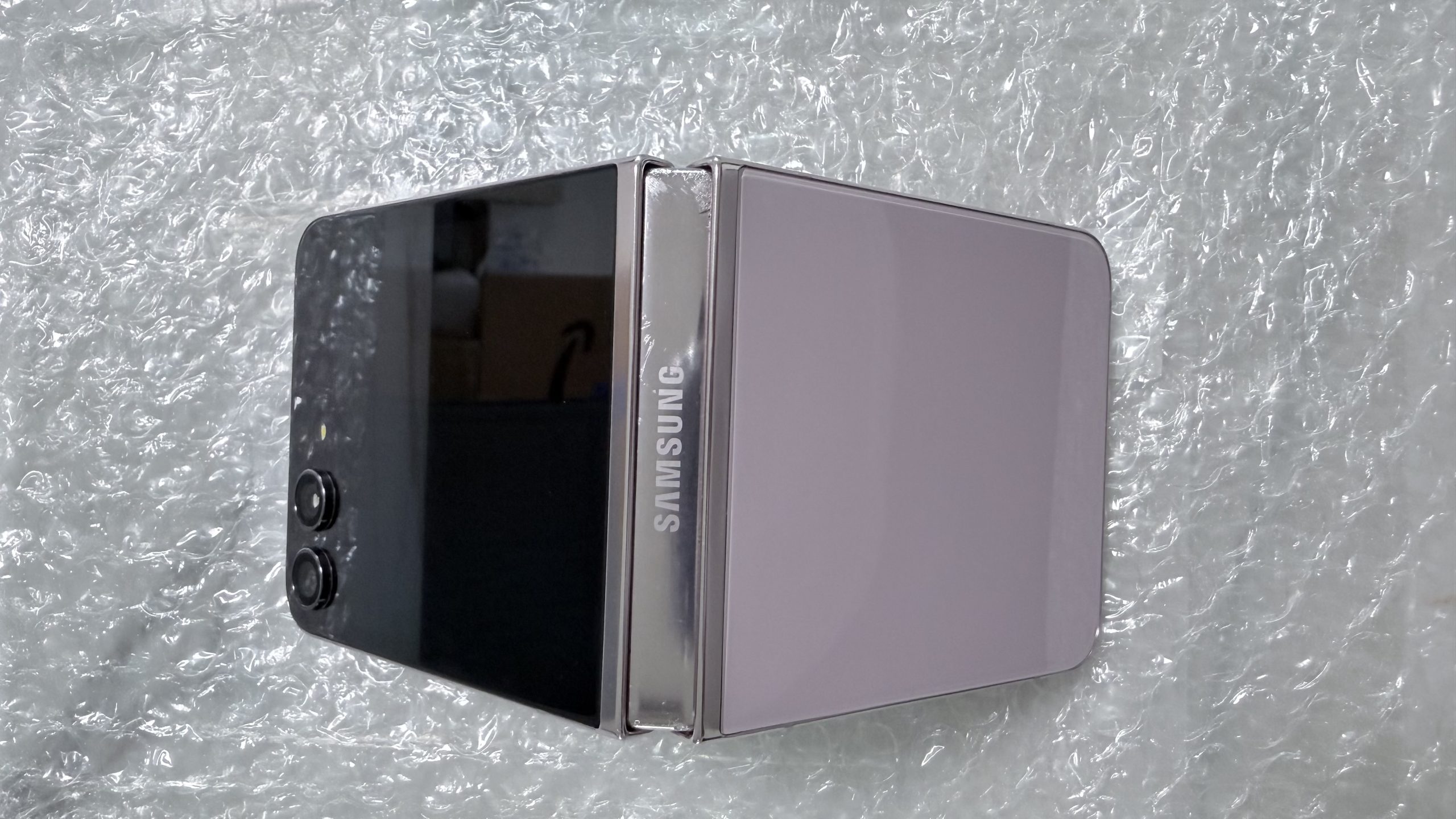 Samsung Galaxy Z Flip 5 512GB Lavender Desbloqueado — 100% Funcional con punto en pantalla + Galaxy Watch Active2 de REGALO - Imagen 7