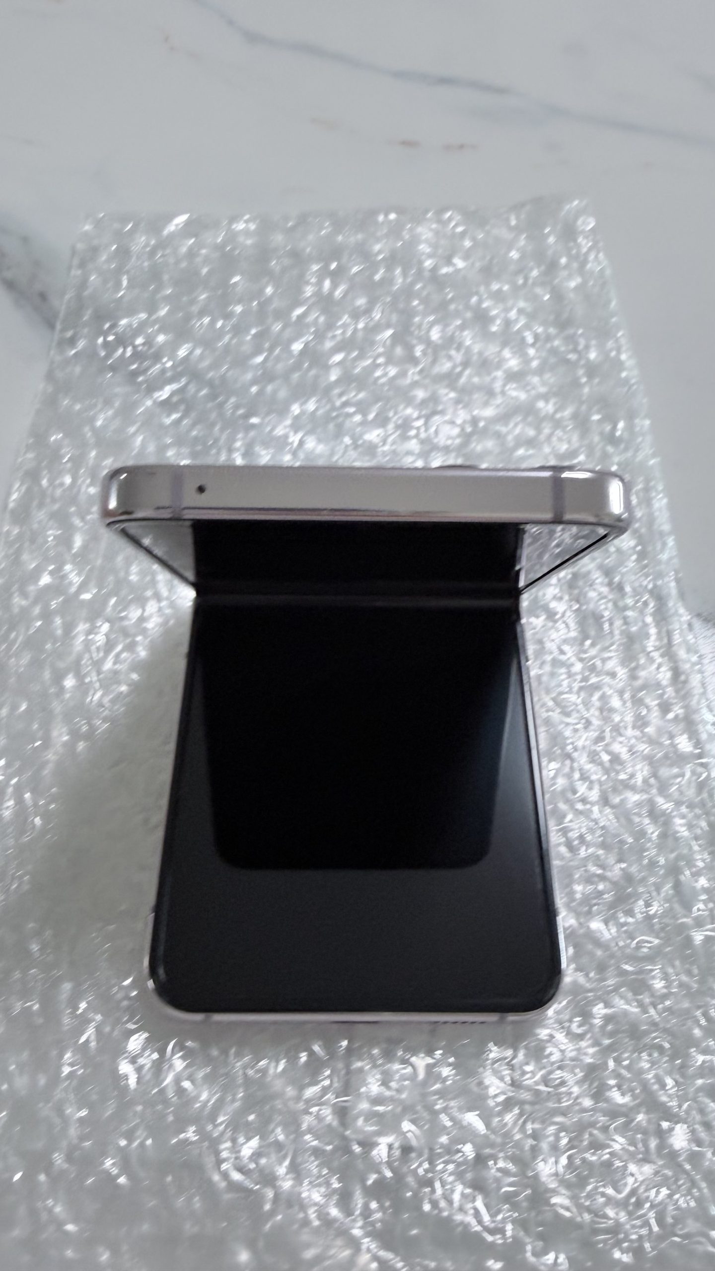 Samsung Galaxy Z Flip 5 512GB Lavender Desbloqueado — 100% Funcional con punto en pantalla + Galaxy Watch Active2 de REGALO - Imagen 8