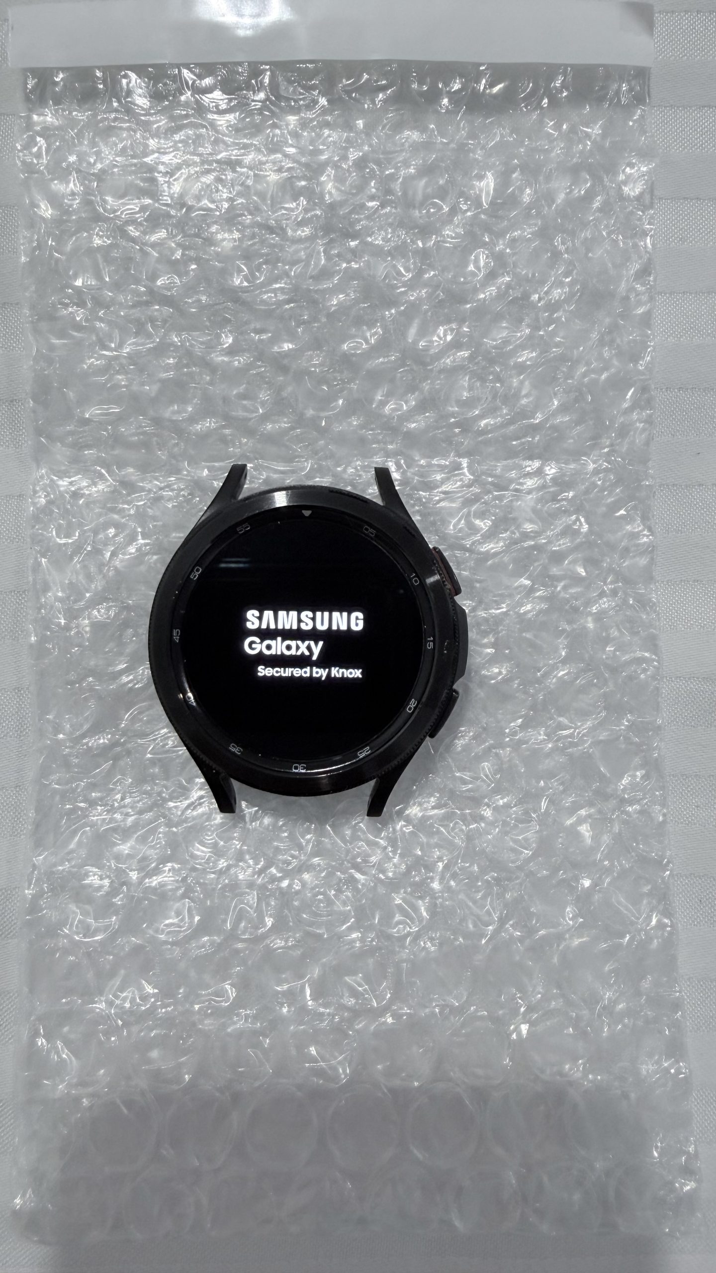 Samsung Galaxy Z Fold4 1TB Phantom Black — Desbloqueado — Grado C (línea en pantalla interna) + Galaxy Watch4 Classic 46mm de REGALO - Imagen 5