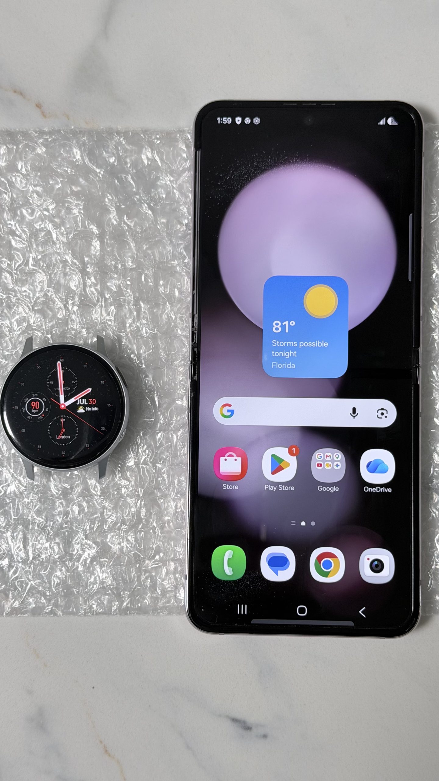 Z flip5 + Smart Watch Active2
