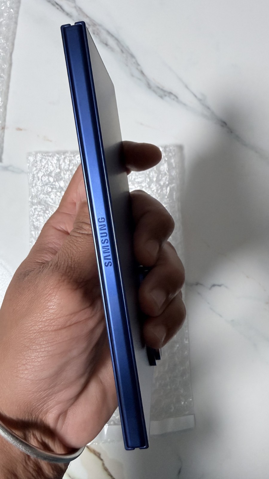 Samsung Galaxy Z Fold7 256GB Blue Shadow — Desbloqueado de Fábrica (SM-F966U1) — Grado A - Imagen 5
